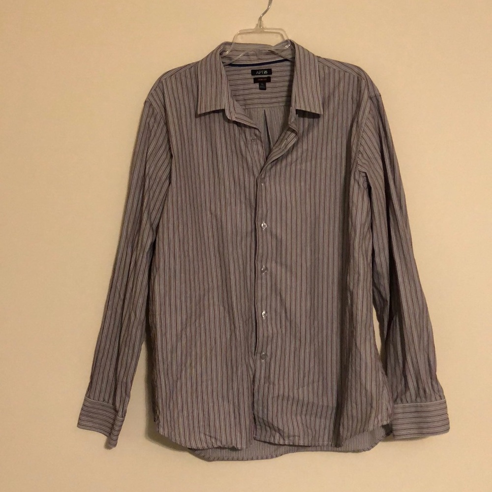 Men’s Slim Fit Button Down Shirt